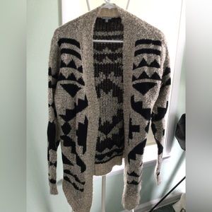 L/XL printed cream and black cardigan